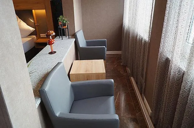 Diamond 欧博尔斯巴赫