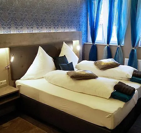 Hotel Diamond *